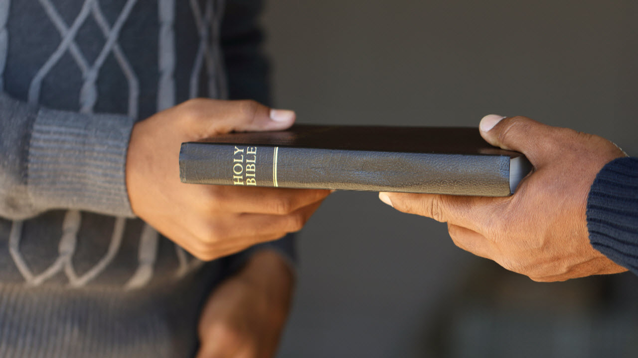 5 Verses About Money and What We Can Learn From Them
