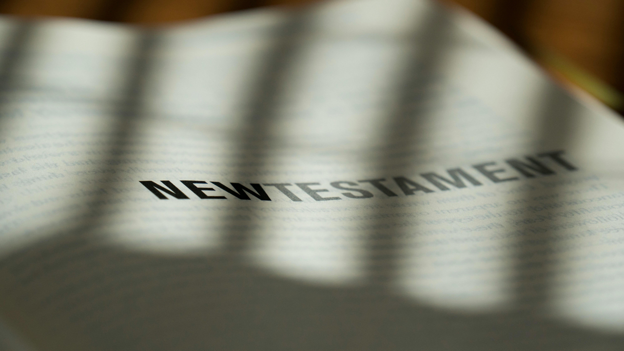 4 Generosity Lessons Found in Matthew