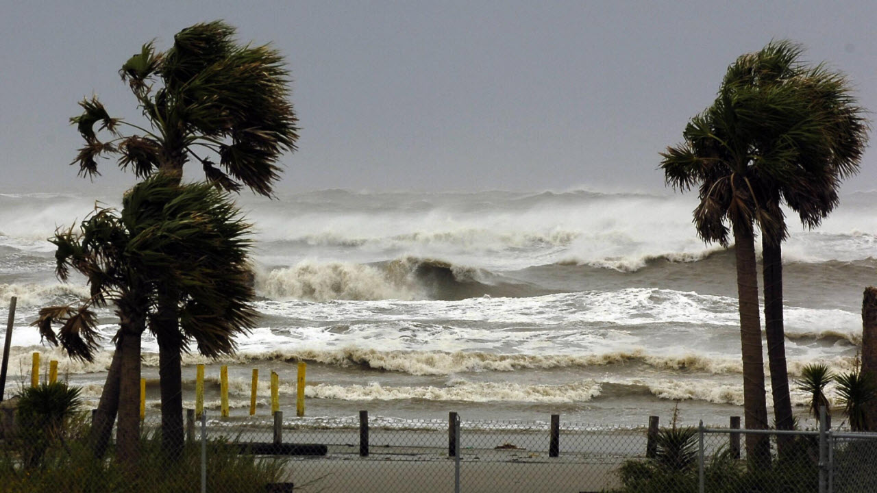 5 ways to help victims of Hurricane Ian